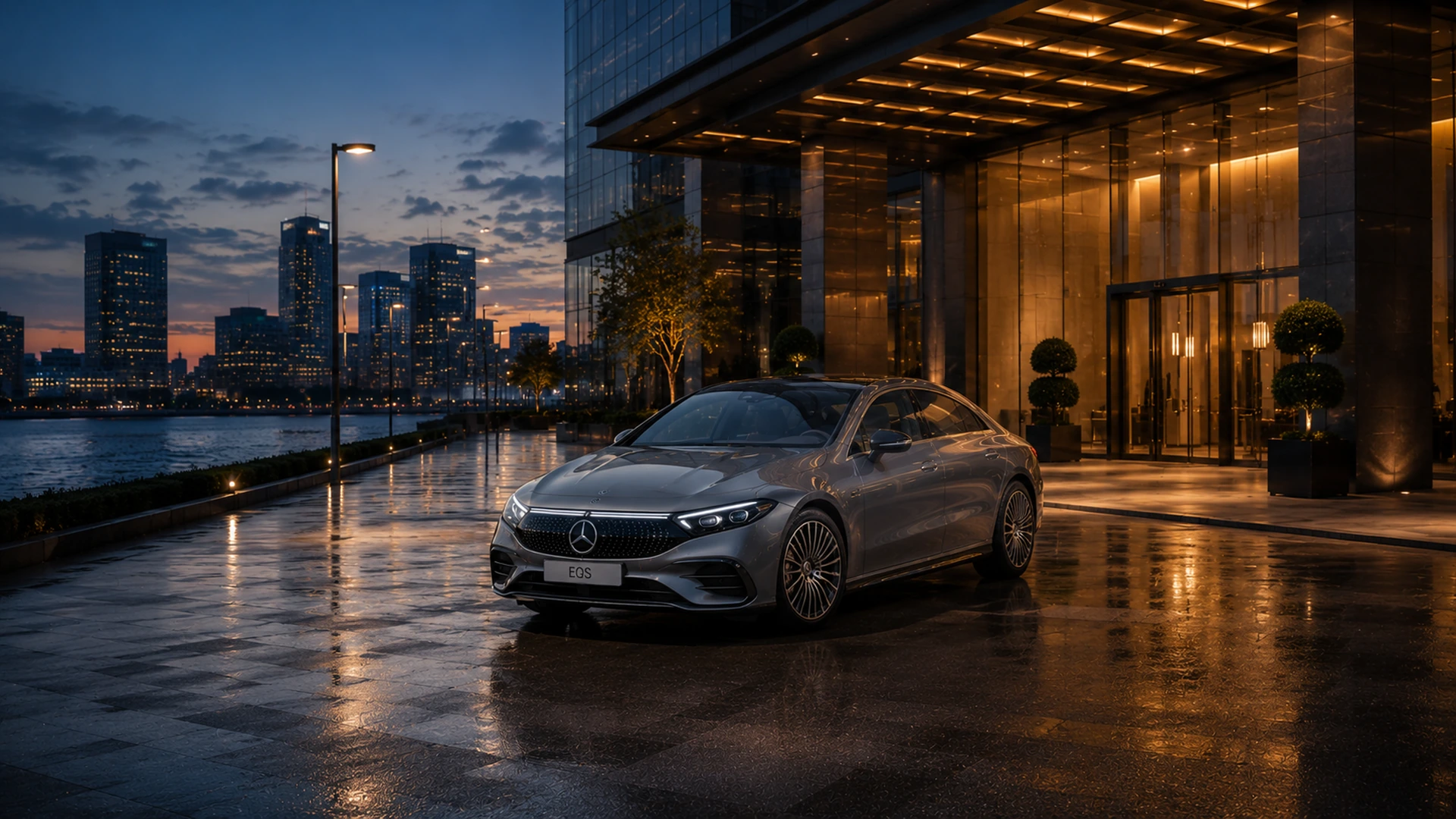 Mercedes-Benz EQS