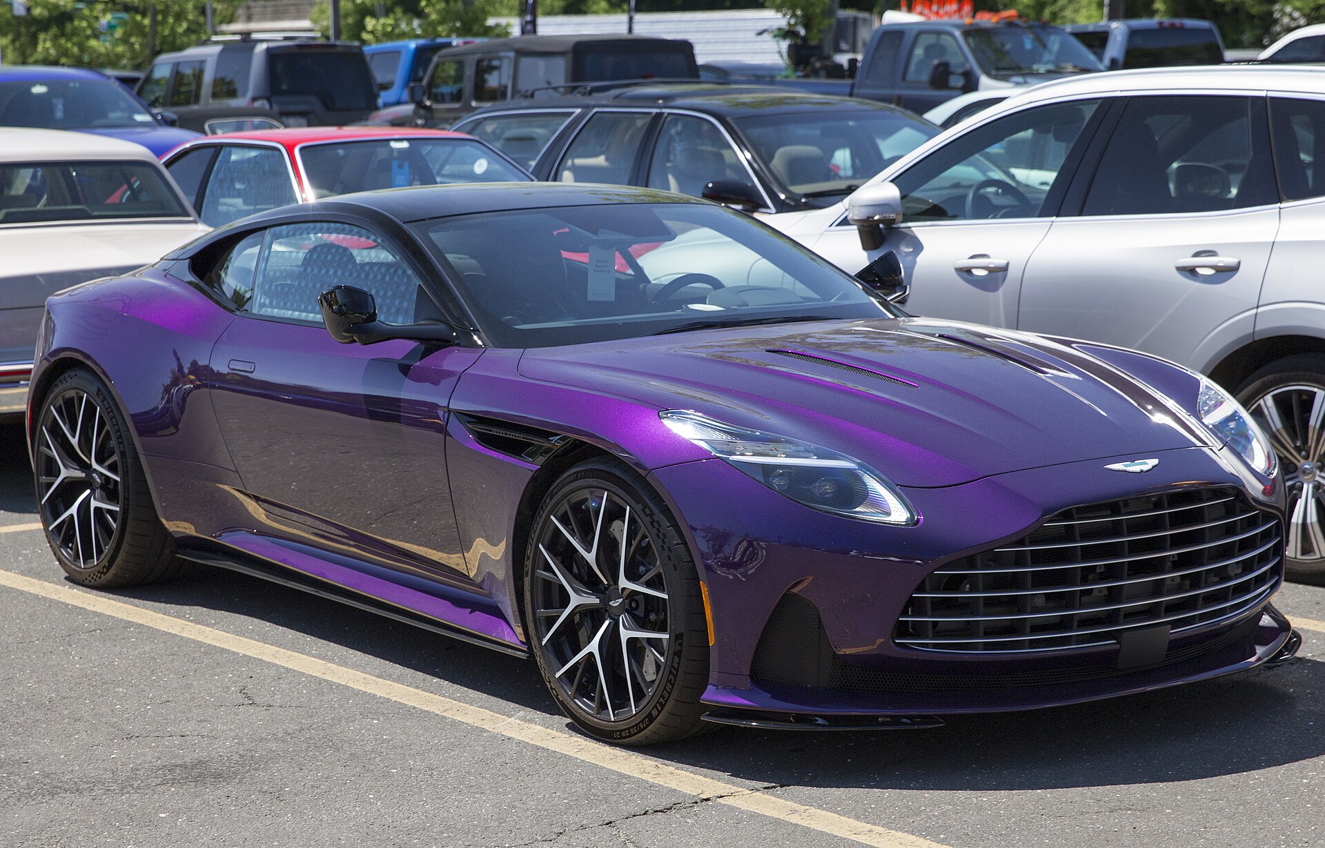 Aston Martin DB12 Gallery image 5