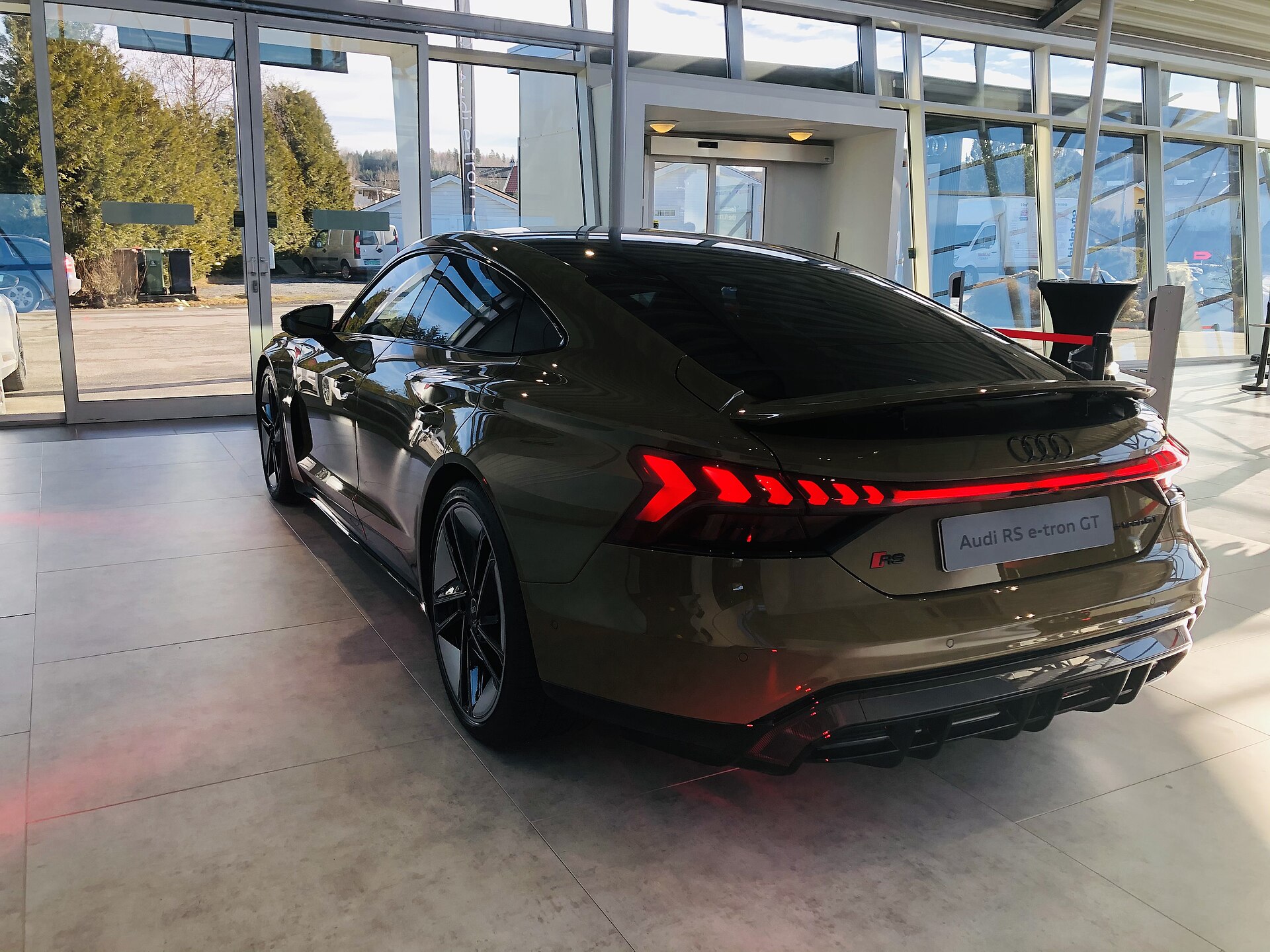 Audi RS e-tron GT Gallery image 3
