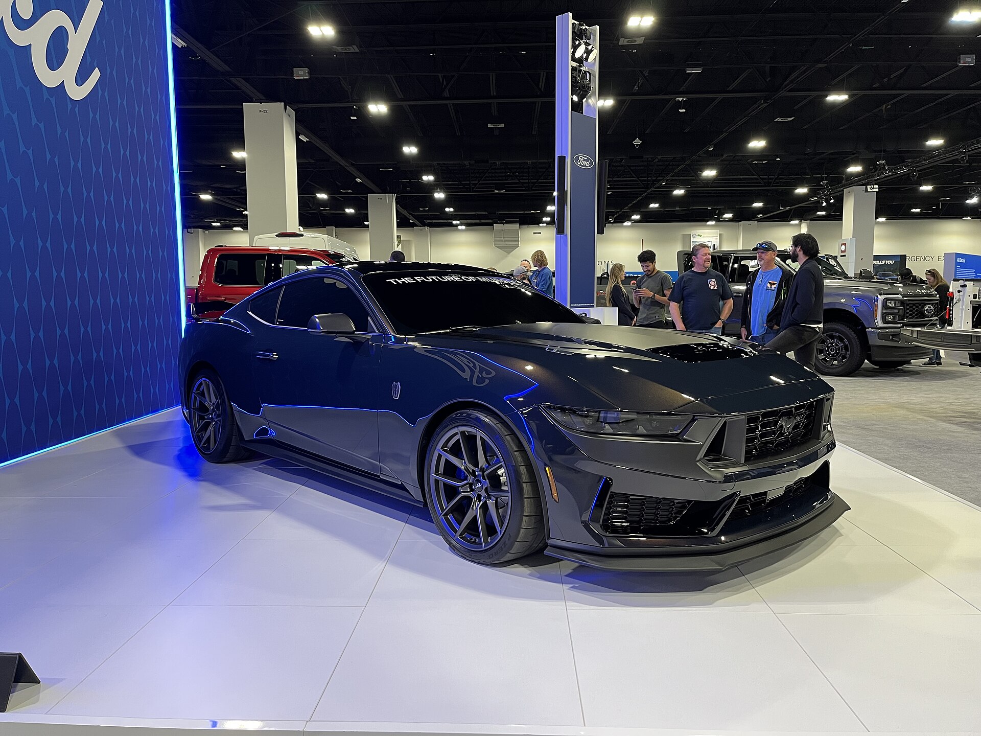 Ford Mustang Dark Horse Gallery image 2