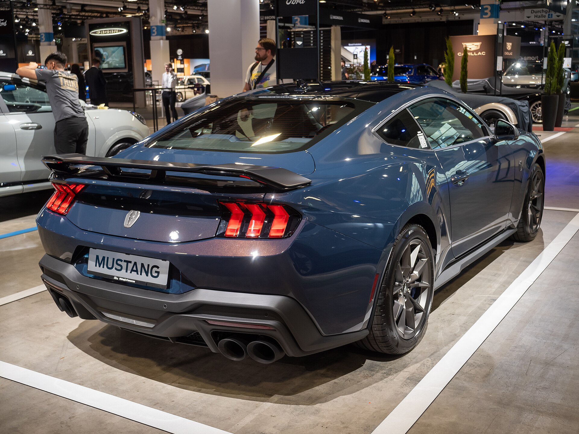 Ford Mustang Dark Horse Gallery image 11