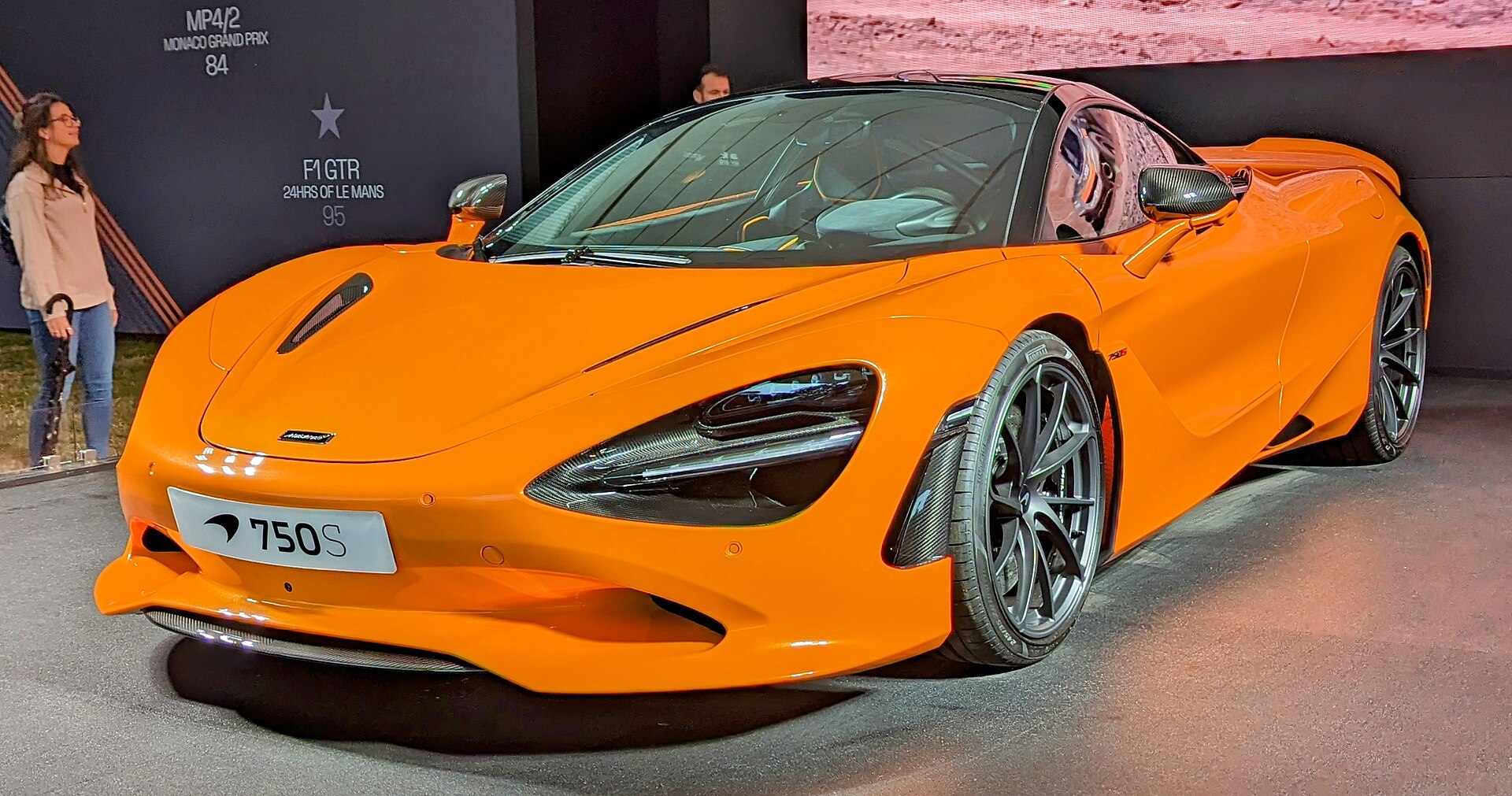 McLaren 750S Gallery image 2