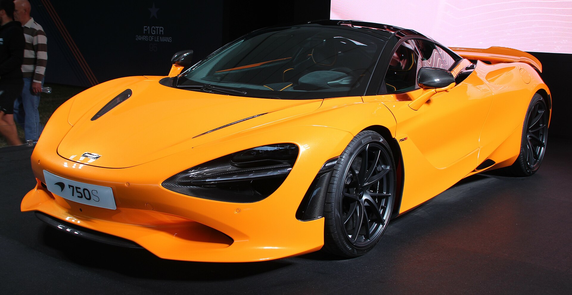 McLaren 750S Gallery image 3