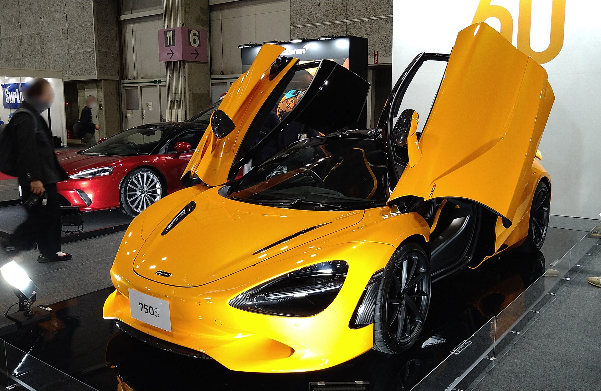 McLaren 750S Gallery image 12
