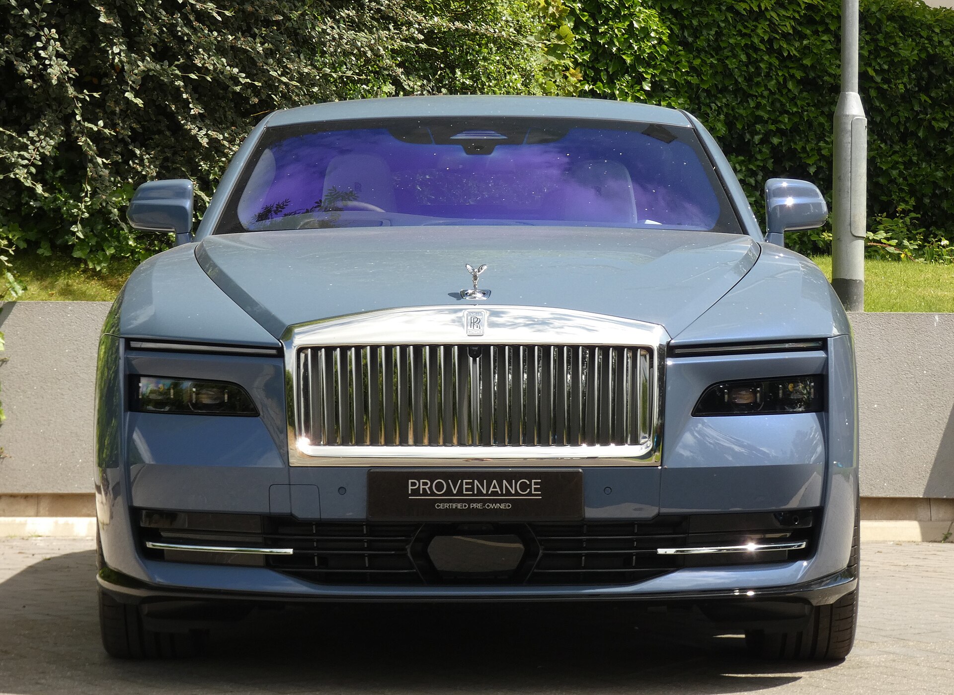 Rolls-Royce Spectre Gallery image 3