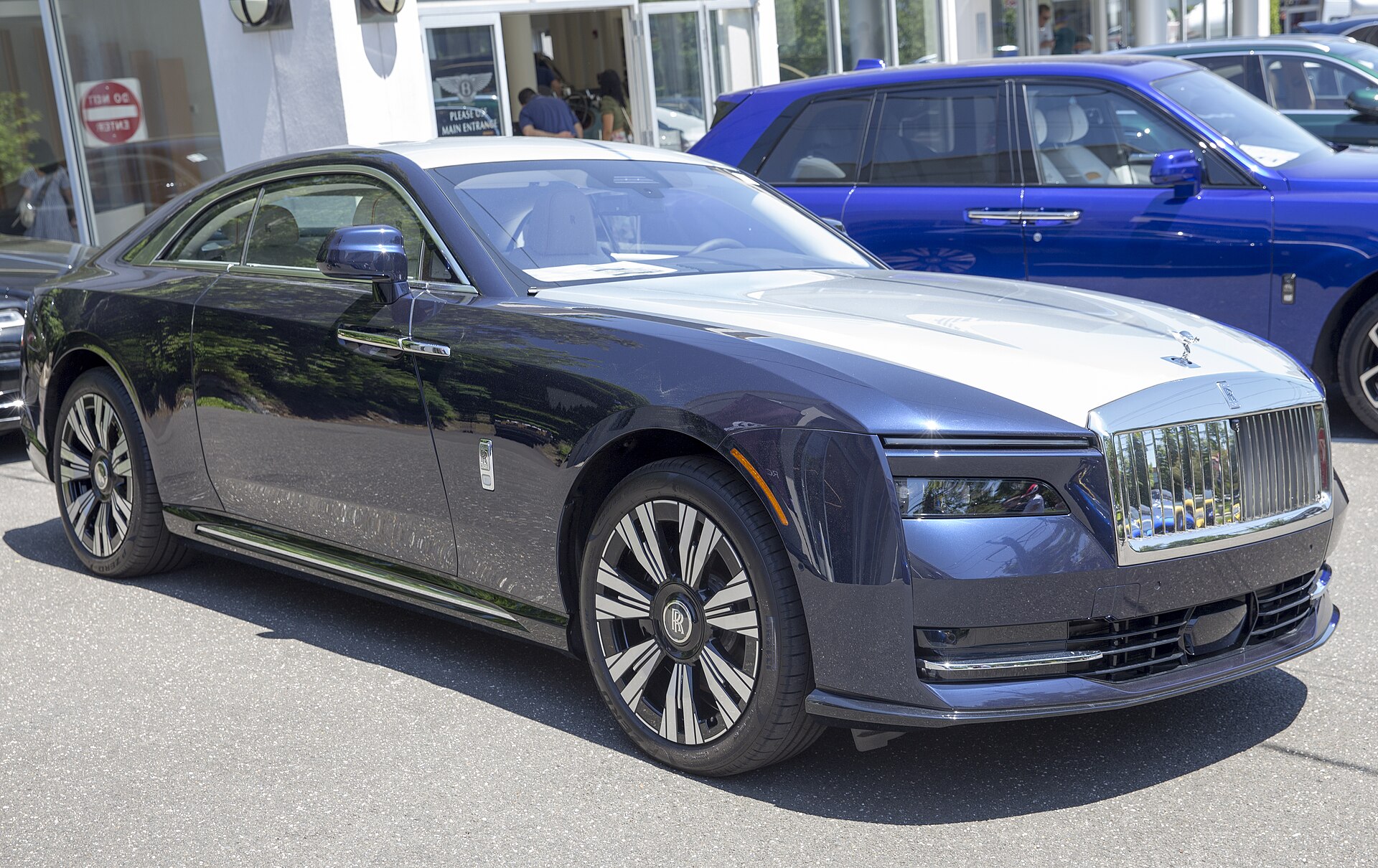 Rolls-Royce Spectre Gallery image 8