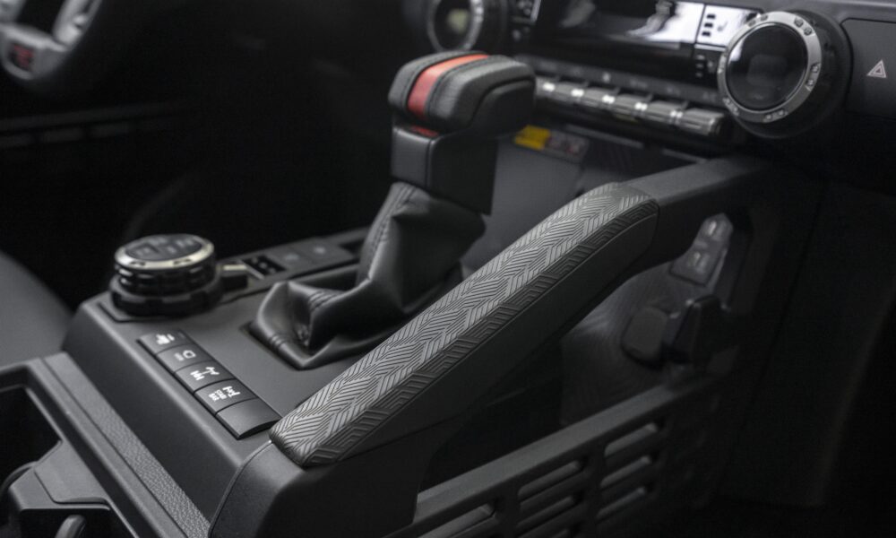 Toyota 4Runner official image 9