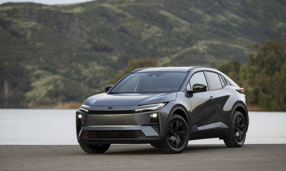 Toyota C-HR official image 10