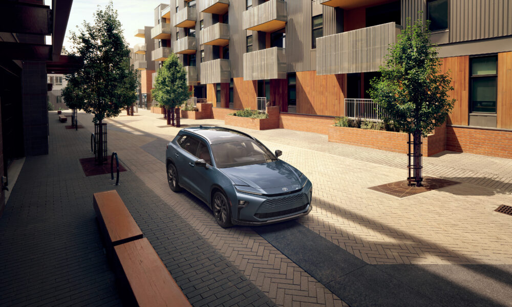 Toyota Crown Signia official image 5
