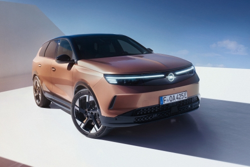 The New Opel Grandland Makes a Better Premium-Adjacent Case Than Opel Usually Gets Credit For