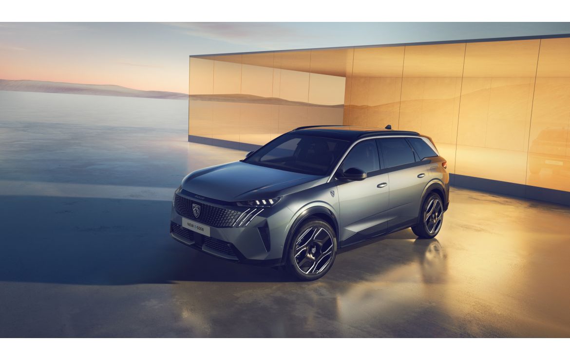 Peugeot E-5008 Helps Make the Case That the Future EV Family Car Does Not Have to Be Awkward