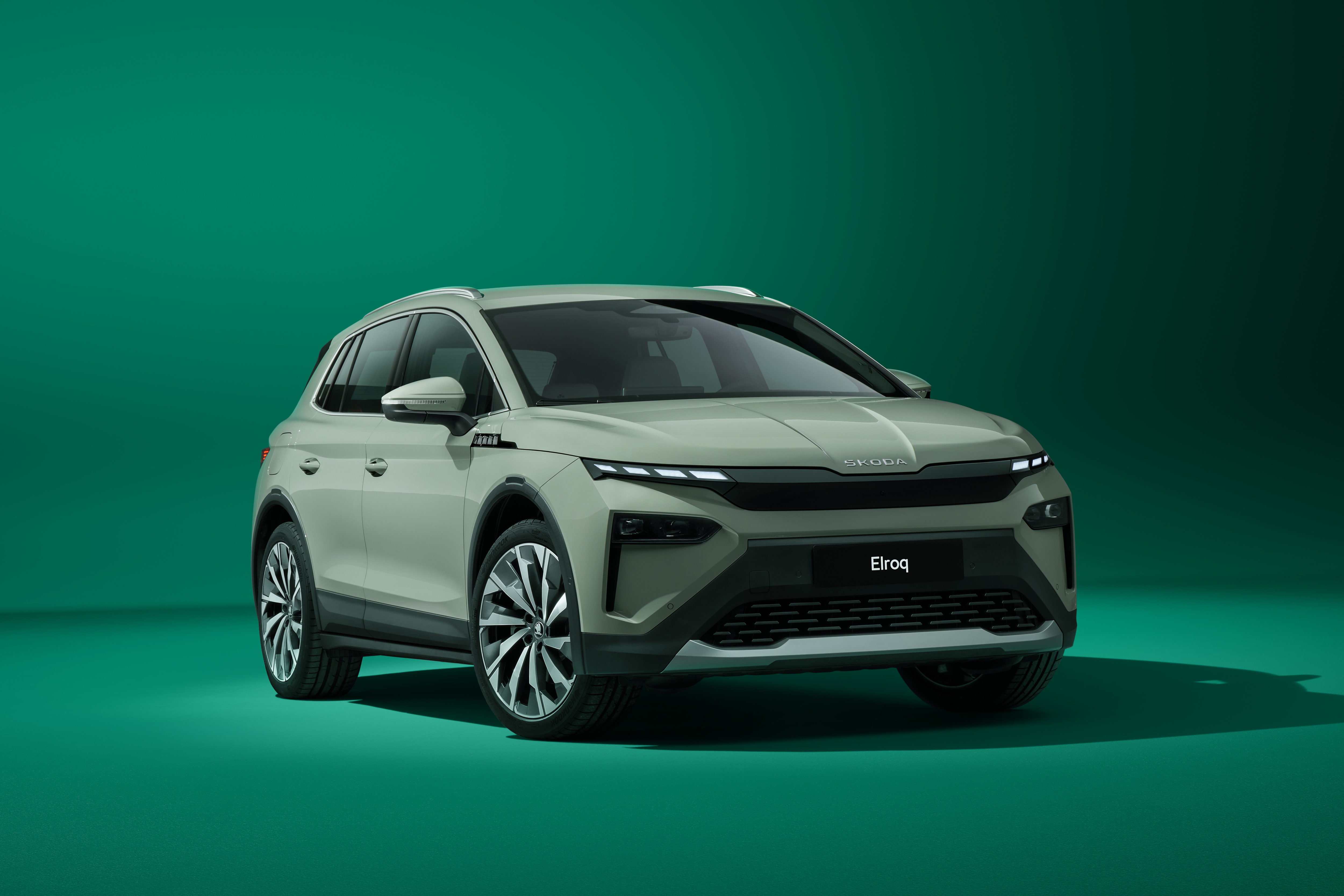 Škoda Elroq 2026: A Frunk, a V2L Port, and Smarter Tech Throughout